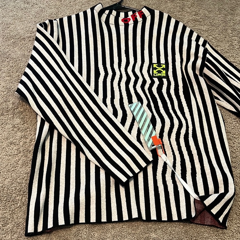 Off white stripe long sleeve with tags